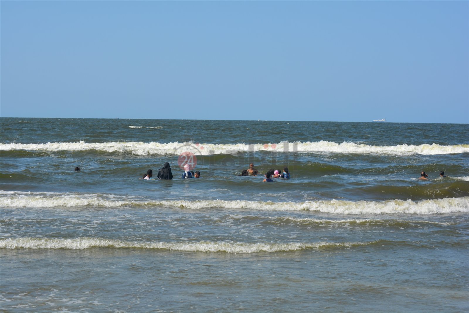 شواطئ بورسعيد في العطلة الإسبوعية 