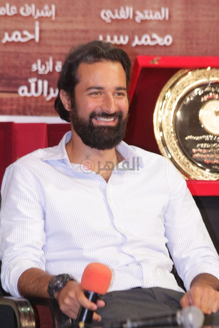 تكريم أبطال مسلسل ليه لأ بالمركز الكاثوليكي (13)