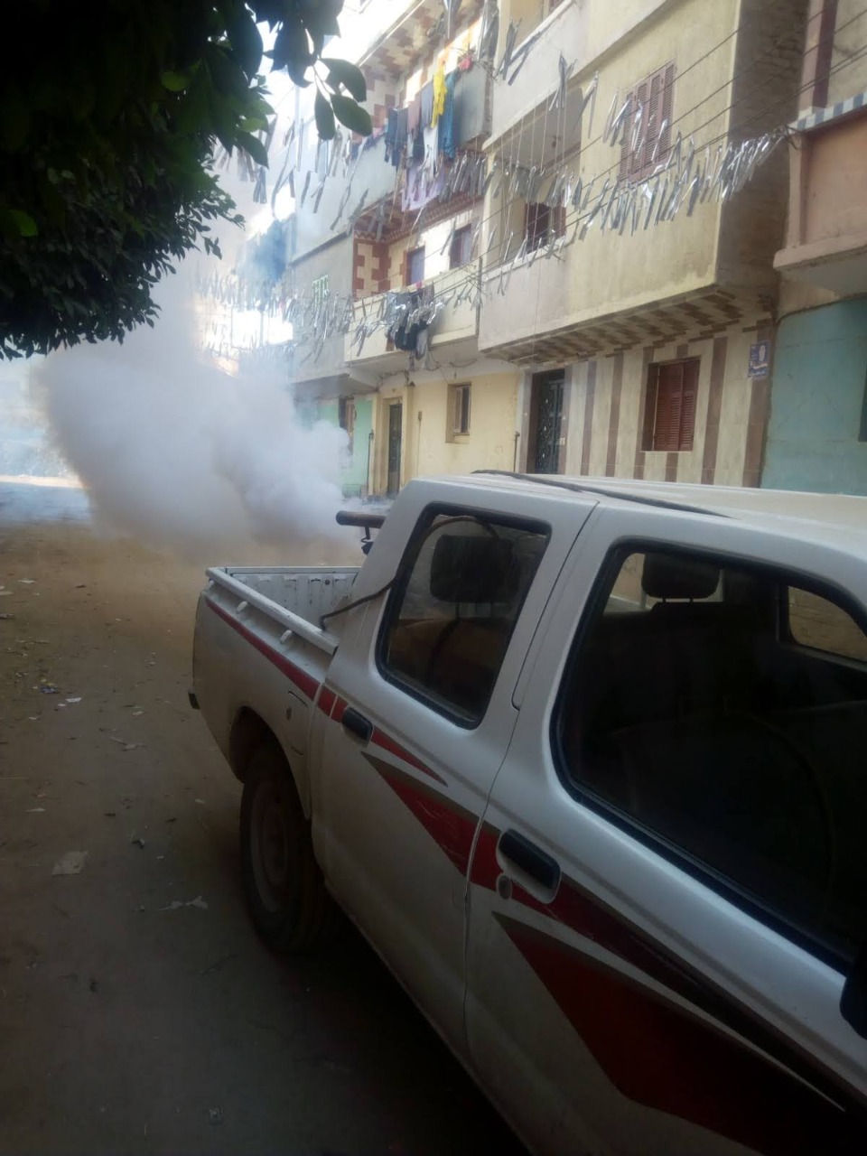 حملات تعقيم لمنع انتشار كورونا بالشرقية 6