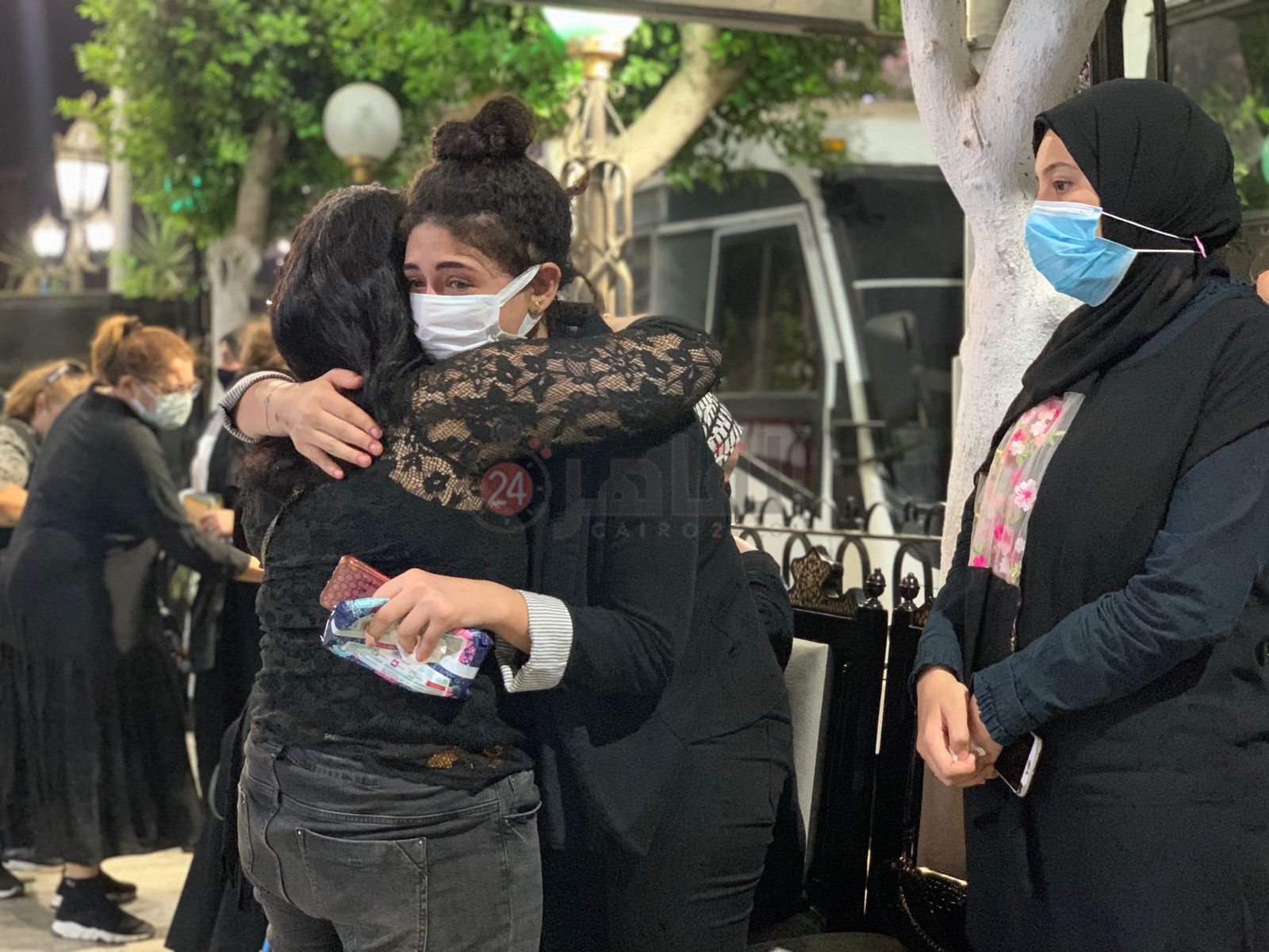 ابنه الراحل ماهر سليم من عزاء والدها (6)