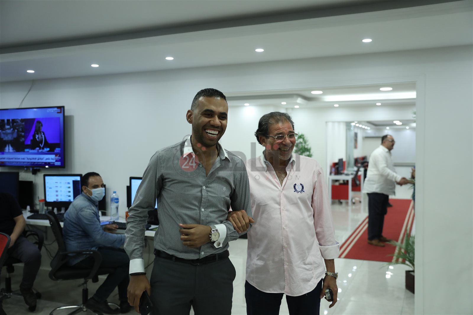 خالد يوسف في ضيافة القاهرة 24 (2)