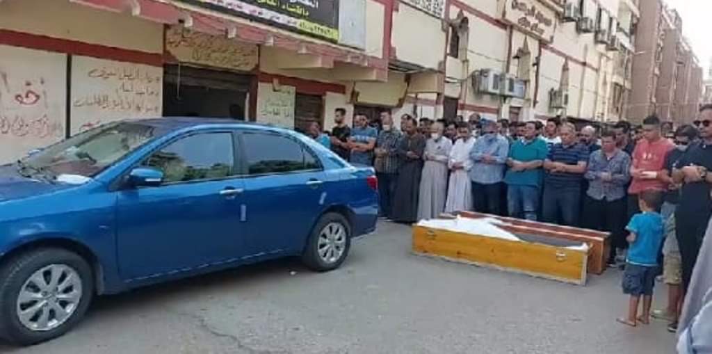 CB33173D-C6DC-4E29-B463-F942FB7F7781