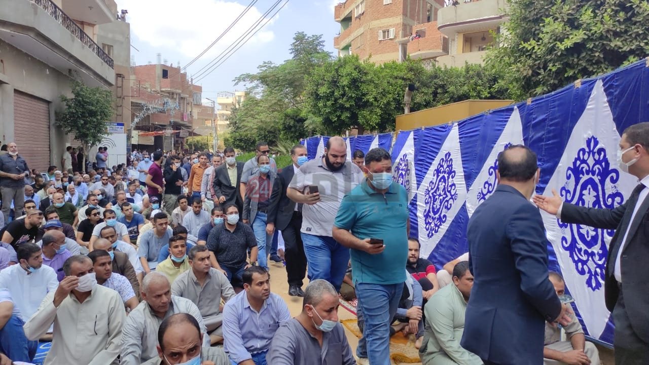 تشييع جثمان الحاج محمود العربي