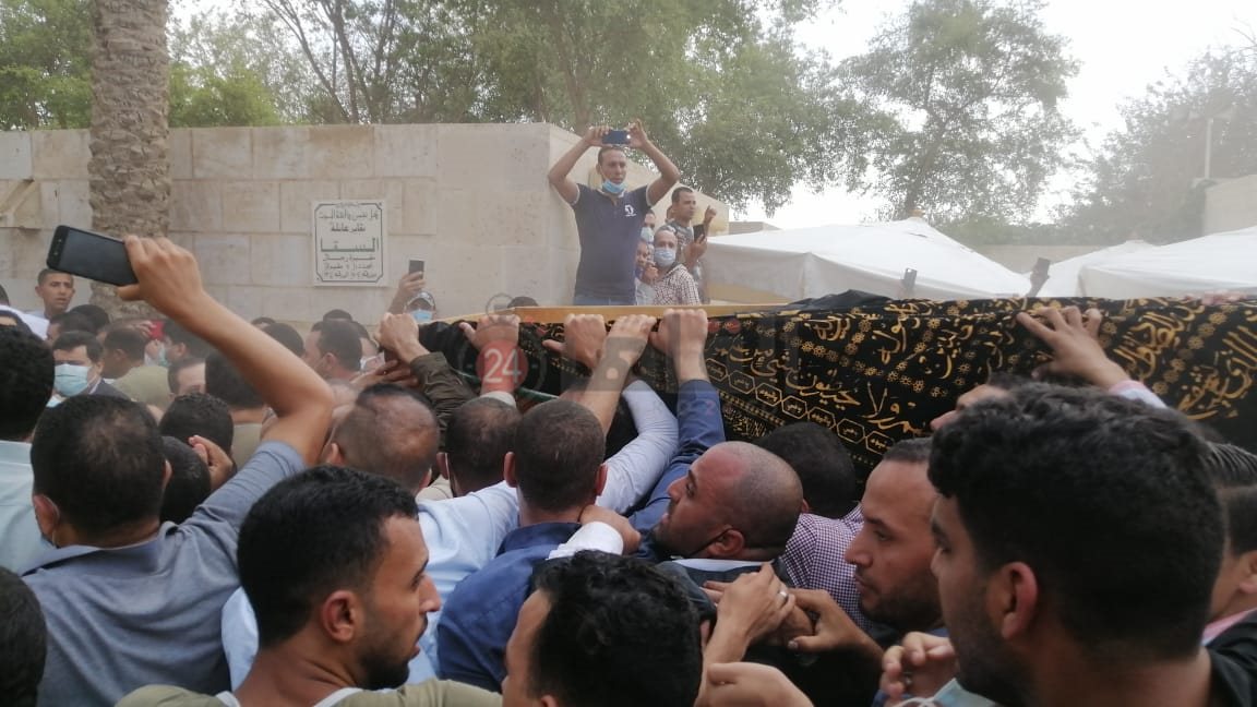 تشييع جثمان الراحل محمود العربي