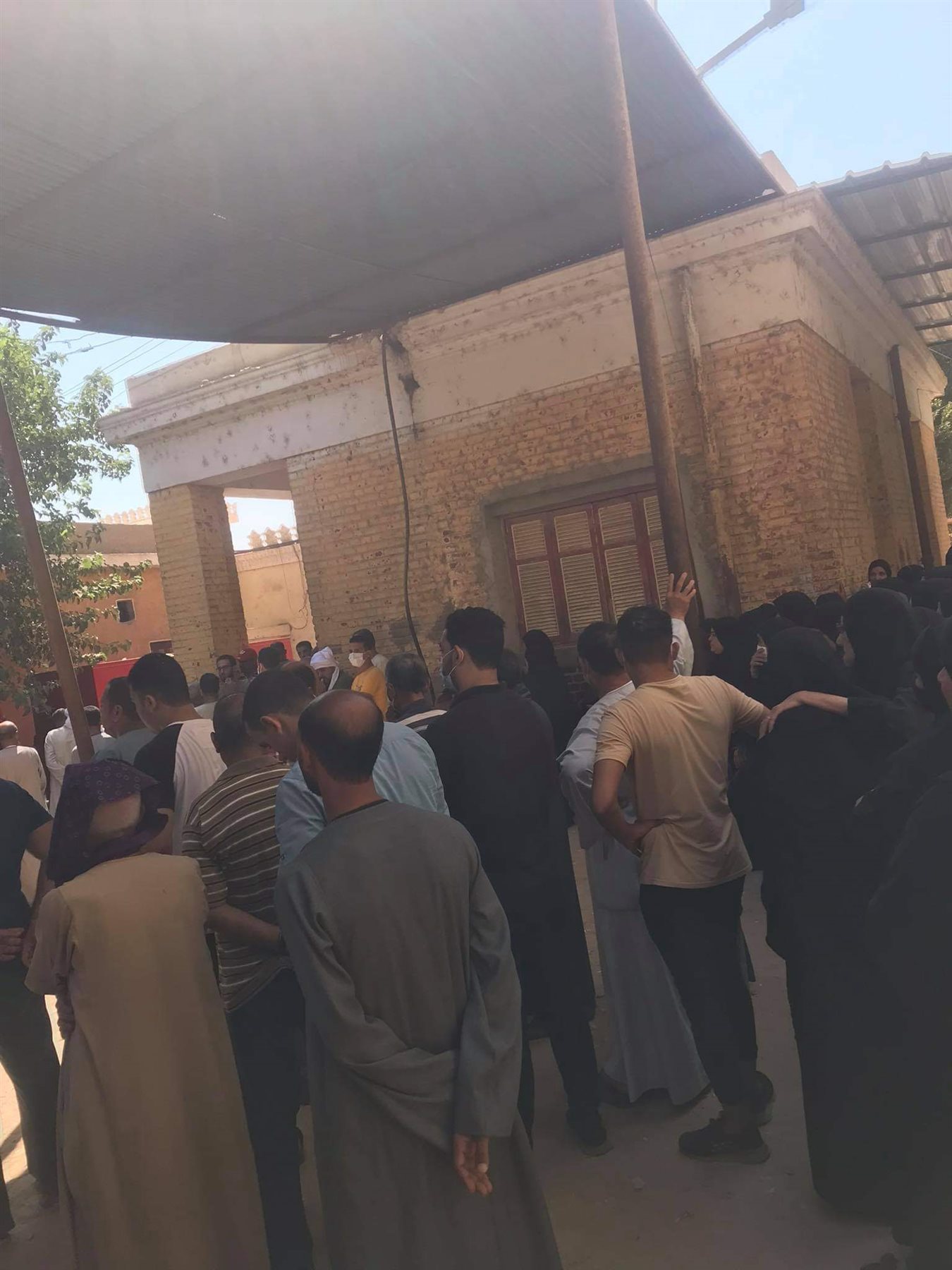 تشييع جنازة ضحية الآثار بأسيوط 