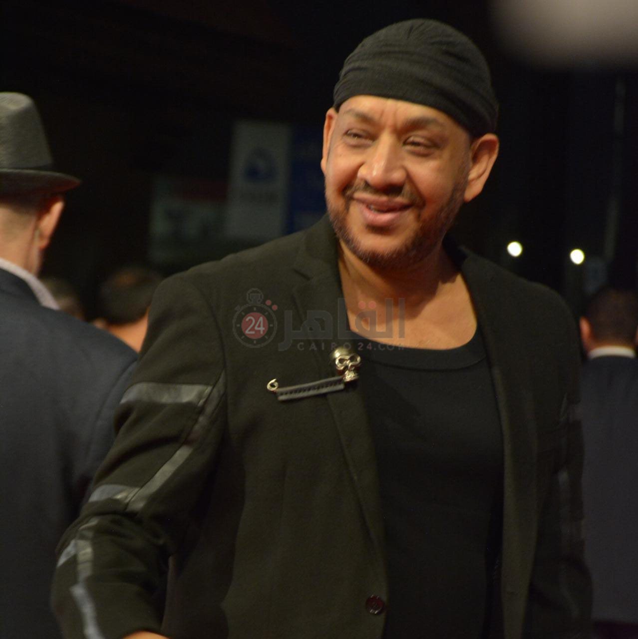 توافد النجوم على الريد كاربت في حفل دير جيست (12)