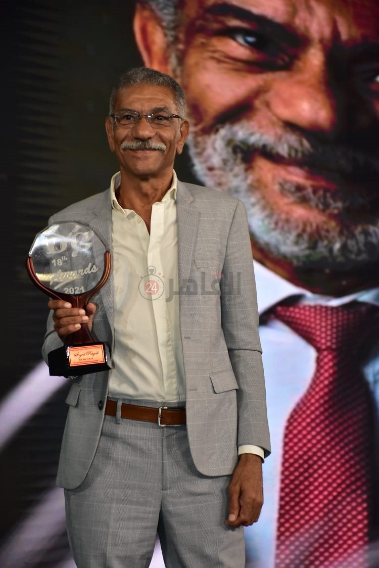 جوائز مسلسل لعبة نيوتن في دير جيست (2)