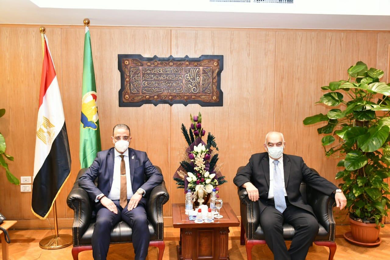 محافظ الفيوم يستقبل رئيس هيئة قضايا الدولة