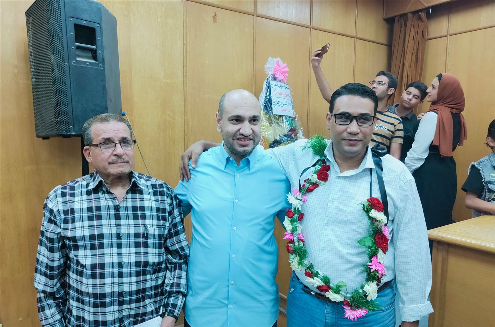 مناقشة رواية قنص الأفاعي بالشرقية 03