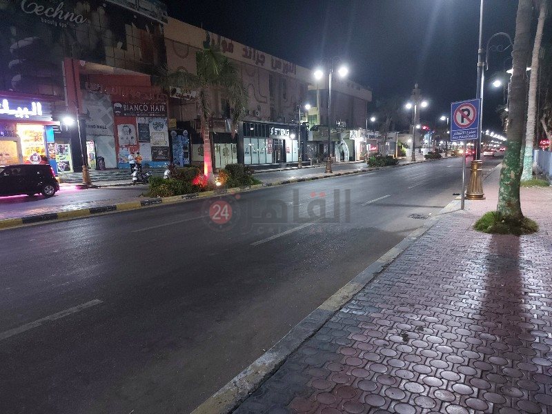 قطرات المطر تسقط من سماء بورسعيد 