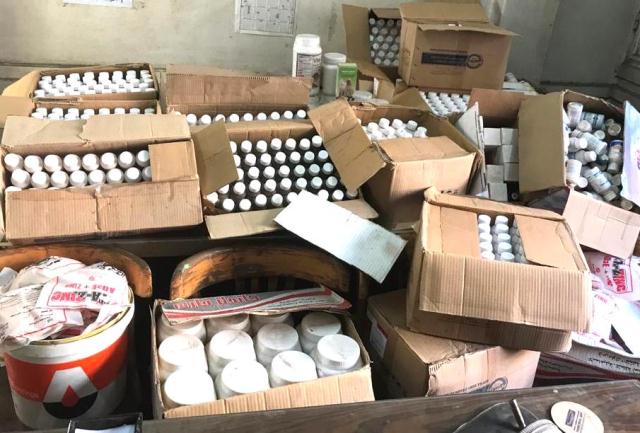 ضبط أدوية بيطرية مخالفة بالشرقية 03