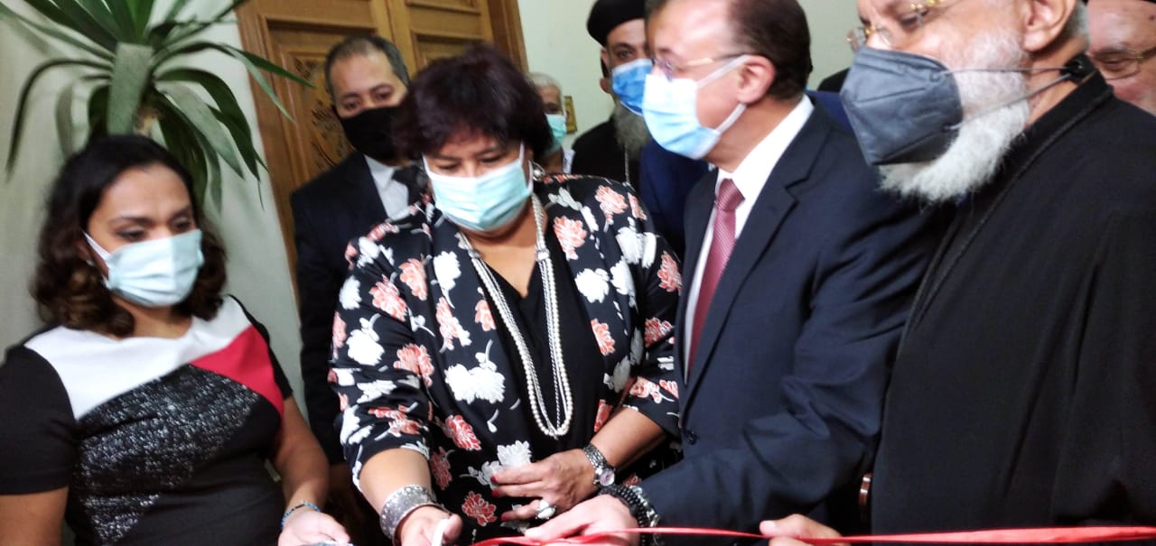 وزير الثقافة تفتتح معرض الكتاب