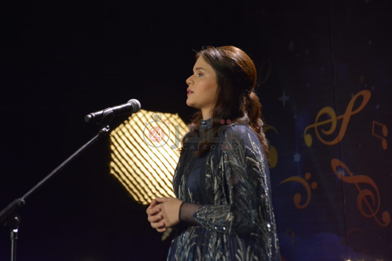 سناء نبيل (3)