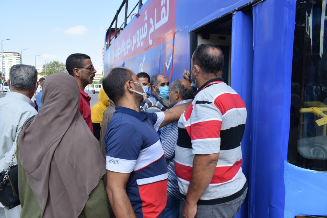 انطلاق حملة معًا نطمئن للتسجيل للقاح كورونا بالشرقية 09