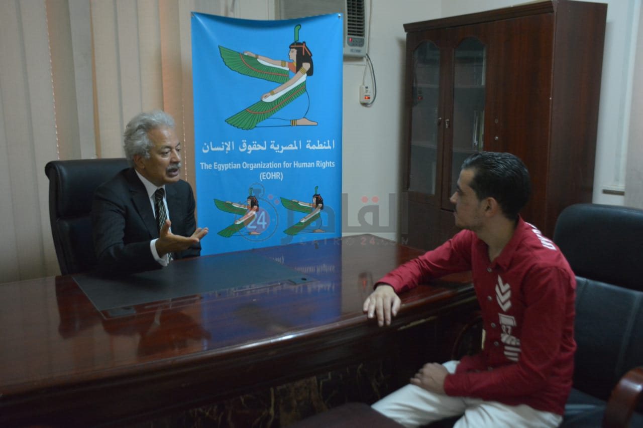 الحقوقي عصام شيحةمع محرر القاهرة 24