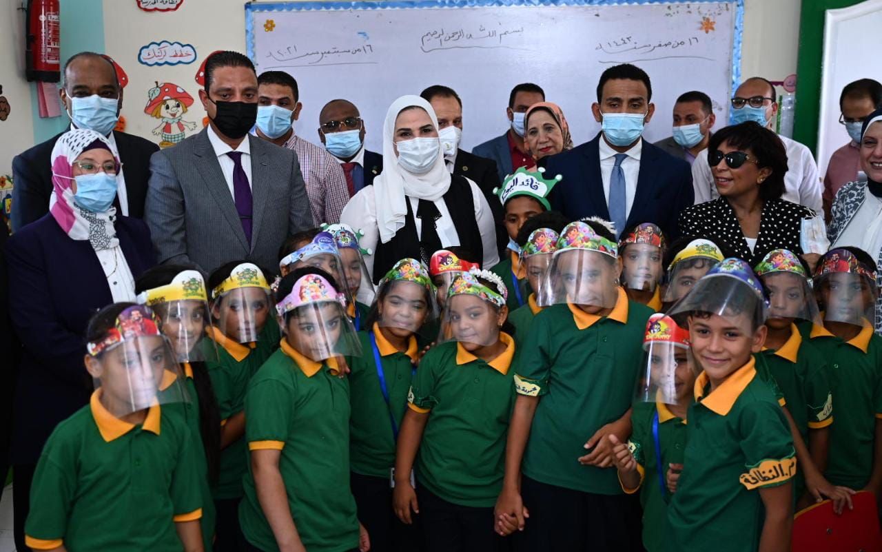 وزيرة التضامن الاجتماعي في الفيوم