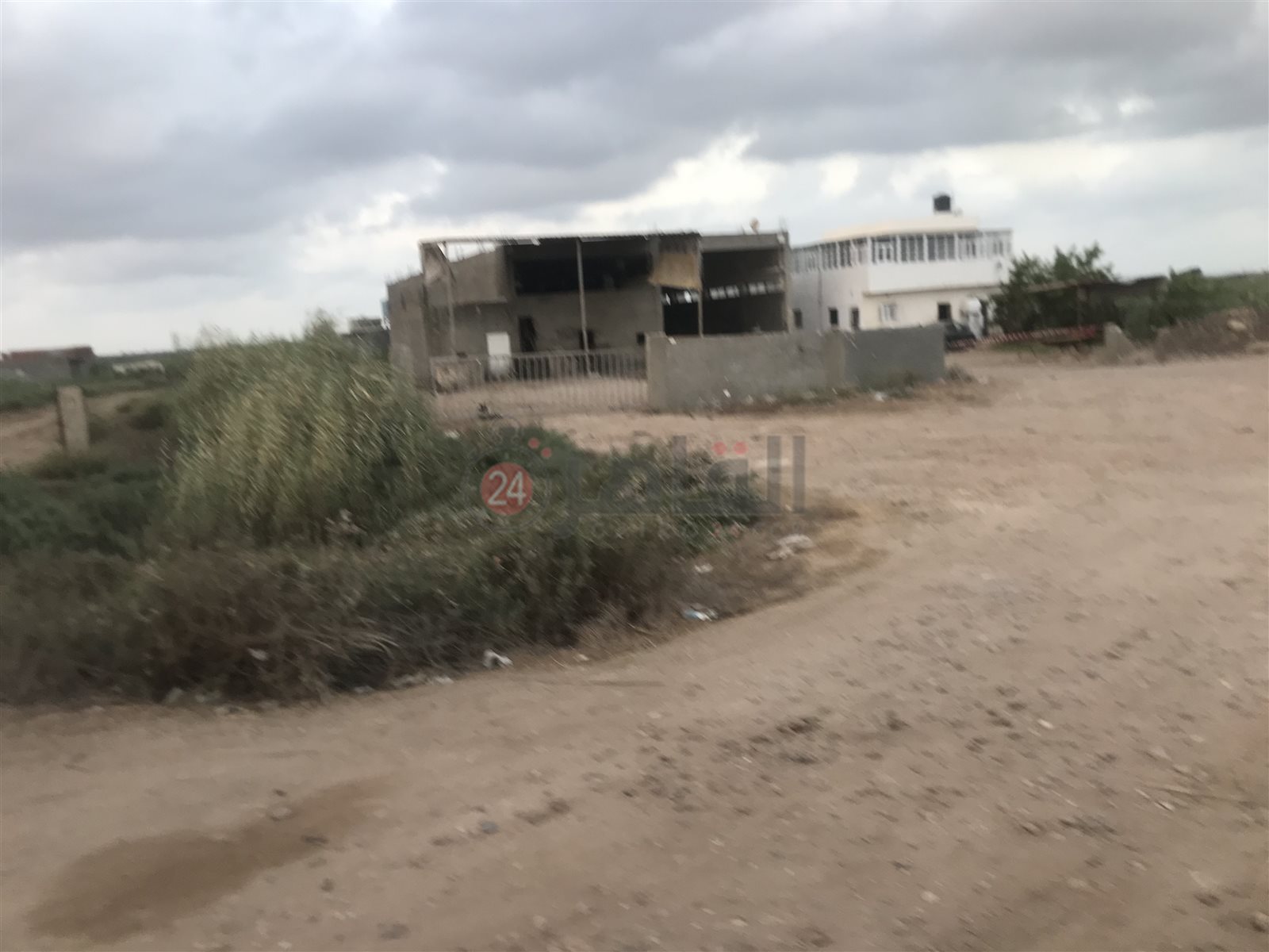 7EAF4BD4-8F42-465D-B9B9-6537BBB95E35