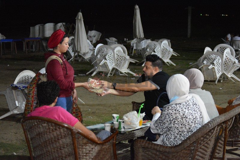 بائعة الفيشار ببورسعيد 