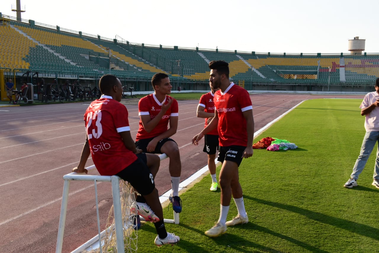جلسة تصوير طلائع الجيش بعد الفوز بكأس السوبر