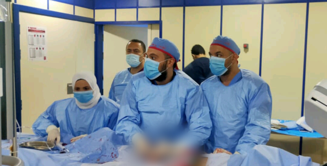 إجراء قسطرة قلبية لمريض بالشرقية 02