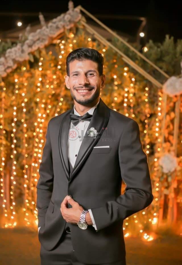 الراحل ببدلة الزفاف