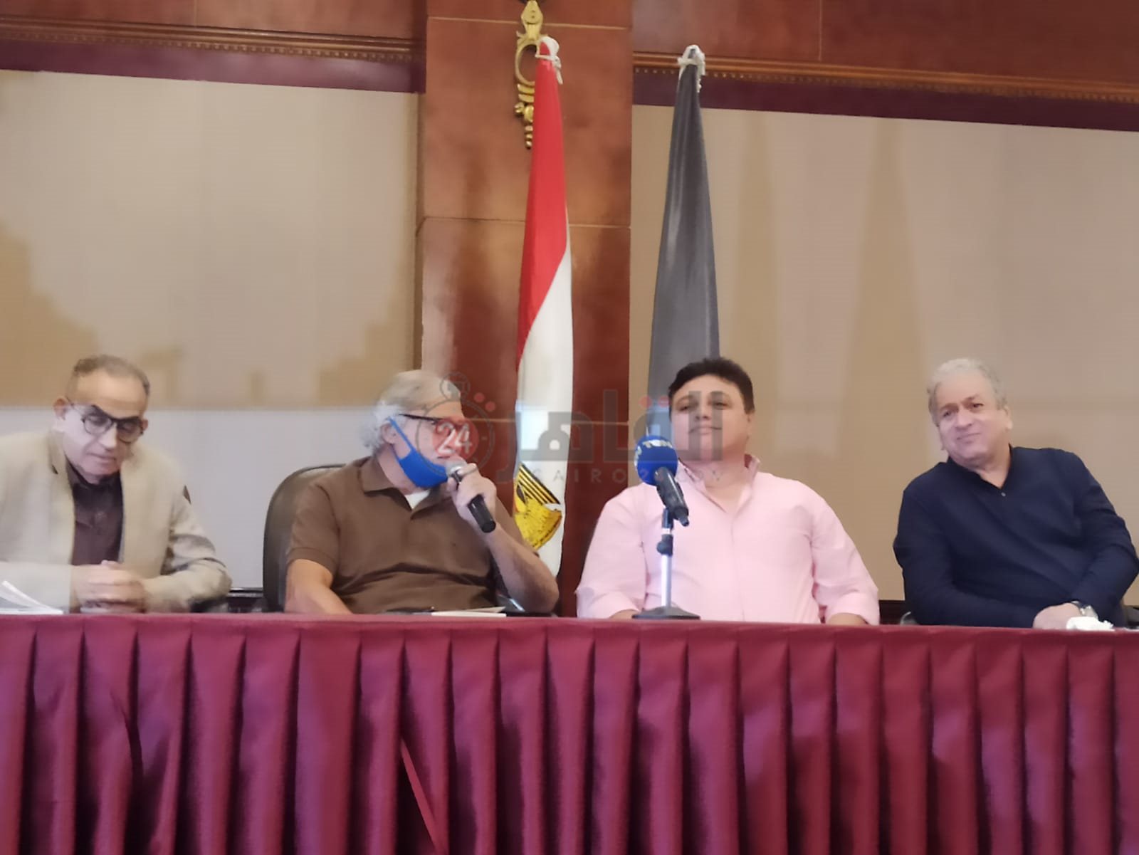 ندوة عمر عبد العزيز