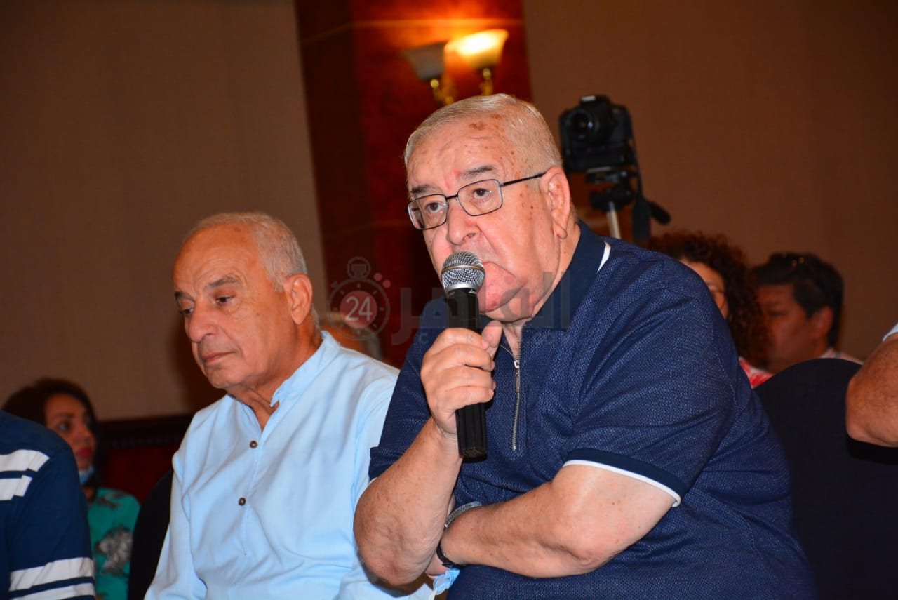 المخرج محمد عبد العزيز