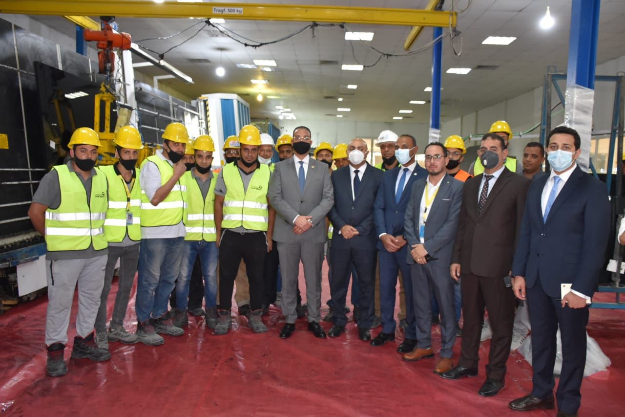 جولة مفاجئة على مصانع كوم اوشيم