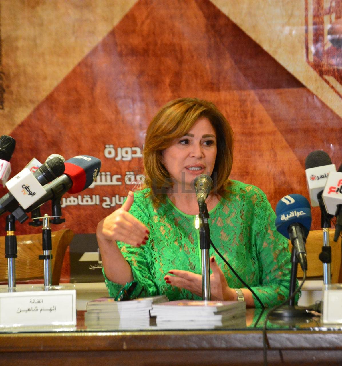 حفل توقيع كتاب إلهام شاهين (5)