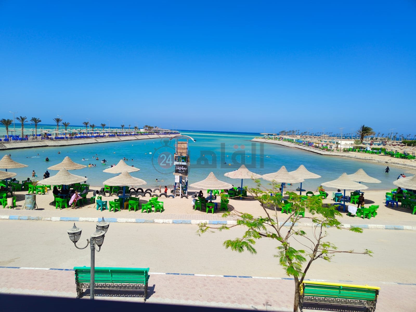 إقبال ضعيف على شواطئ الغردقة