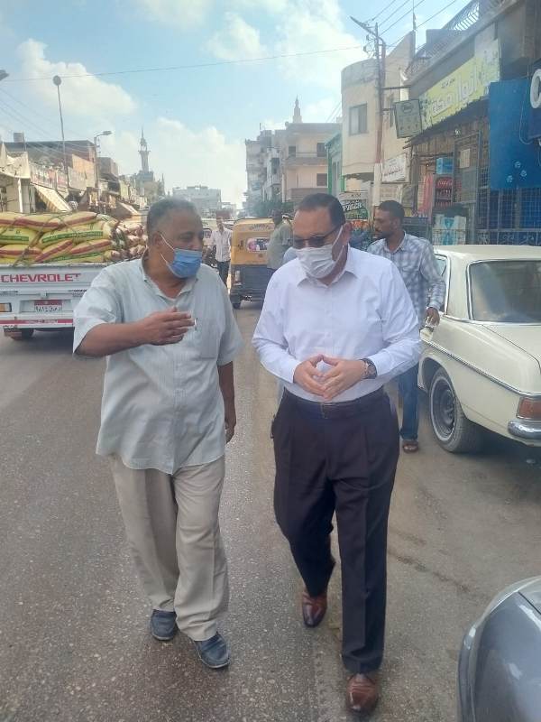 جولة محافظ الشرقية بالصالحية القديمة