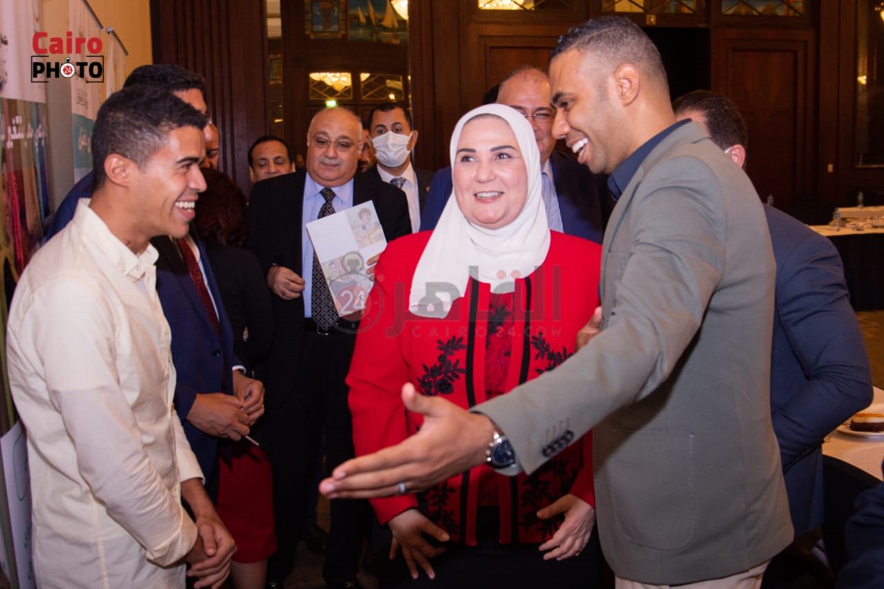 c4670b23-ed82-45b5-898c-88f277fcef7d