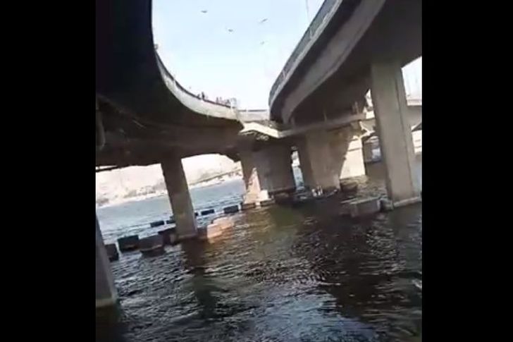 حادث سقوط ميكروباص