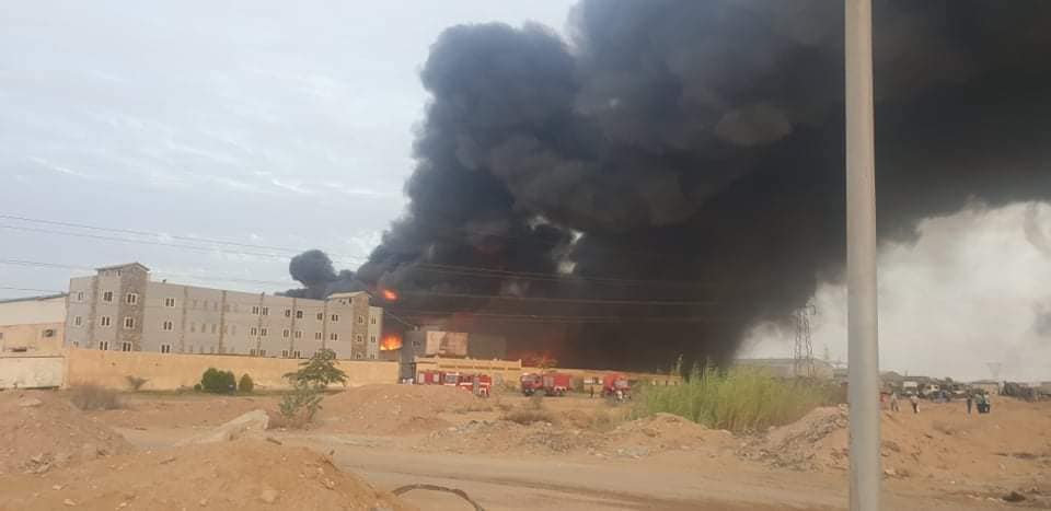 حريق مصنع الهلال والنجمة 02