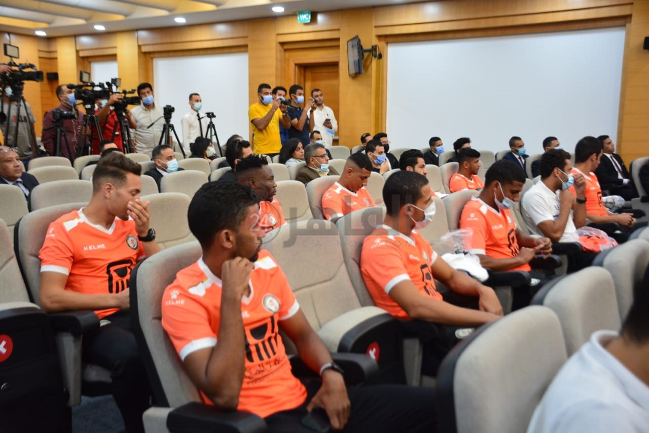 مؤتمر نادي البنك الأهلي