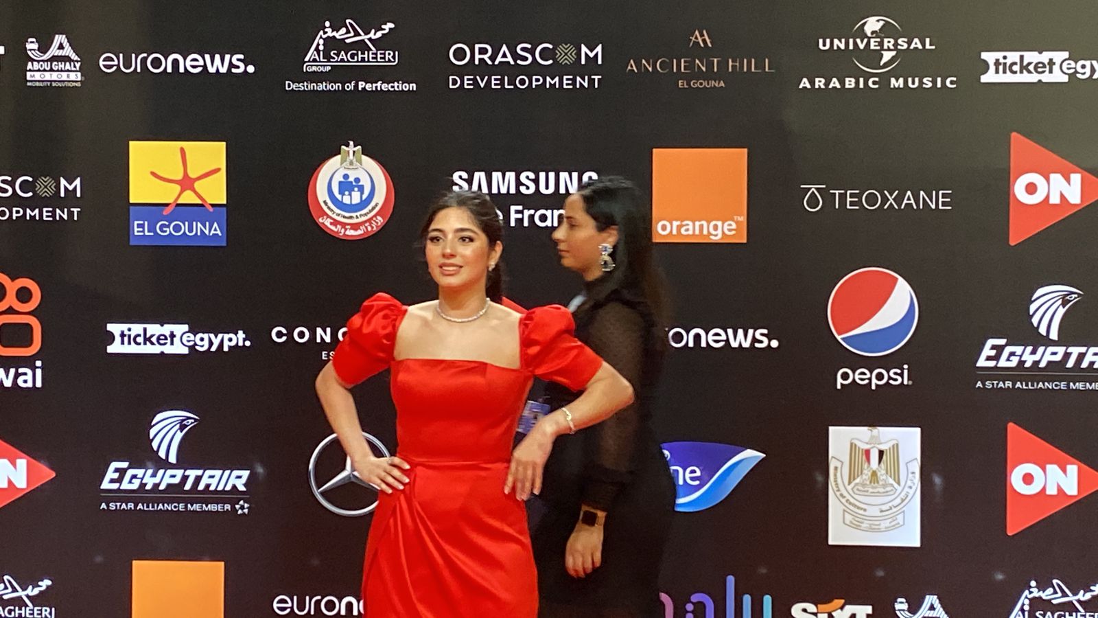 اطلالات رابع ايام الجونة (2)