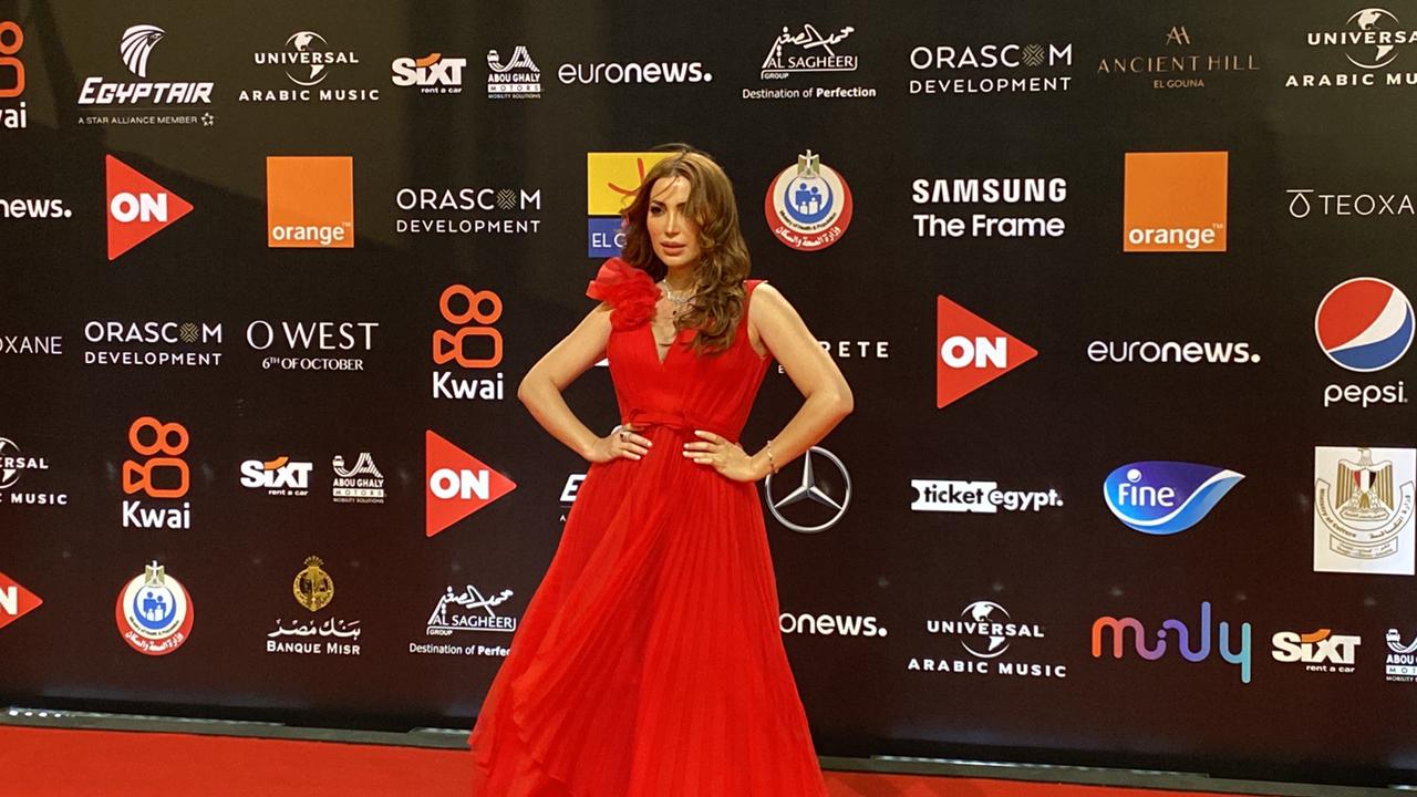 اطلالات رابع ايام الجونة (13)