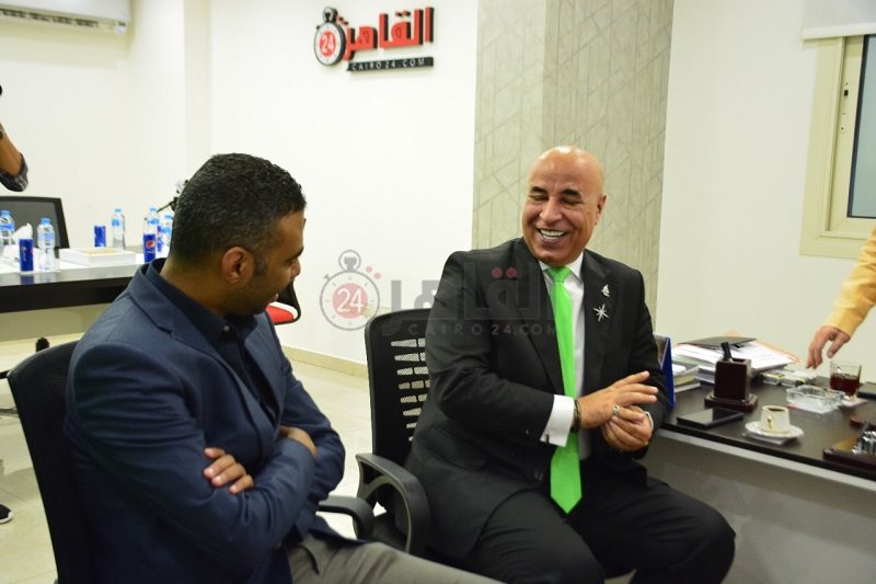 جانب من الندوة