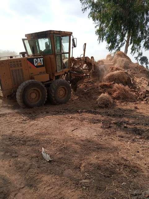 إزالة تعديات على الأراضي بالشرقية 02