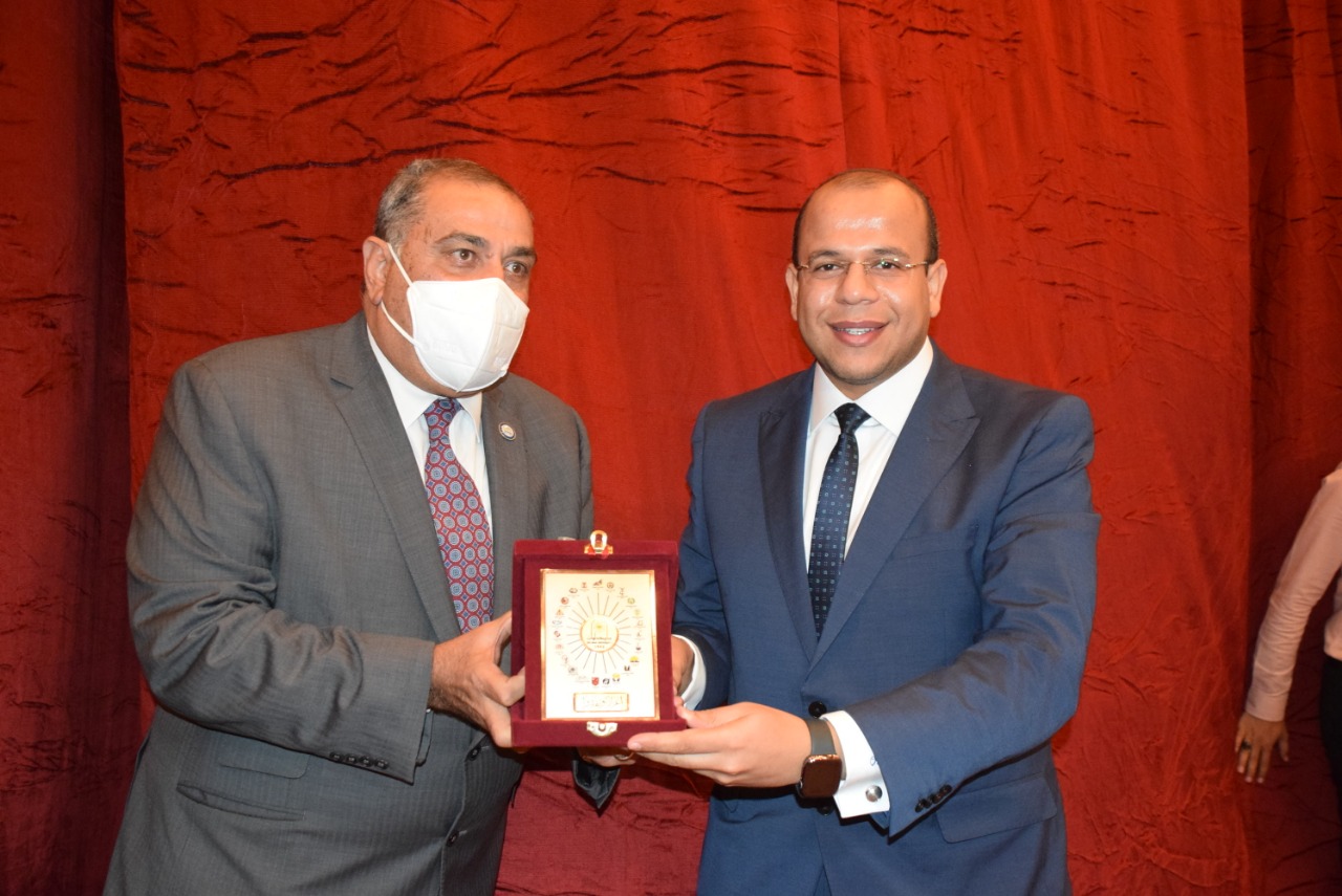 احتفالية المولد النبوي بجامعة حلوان