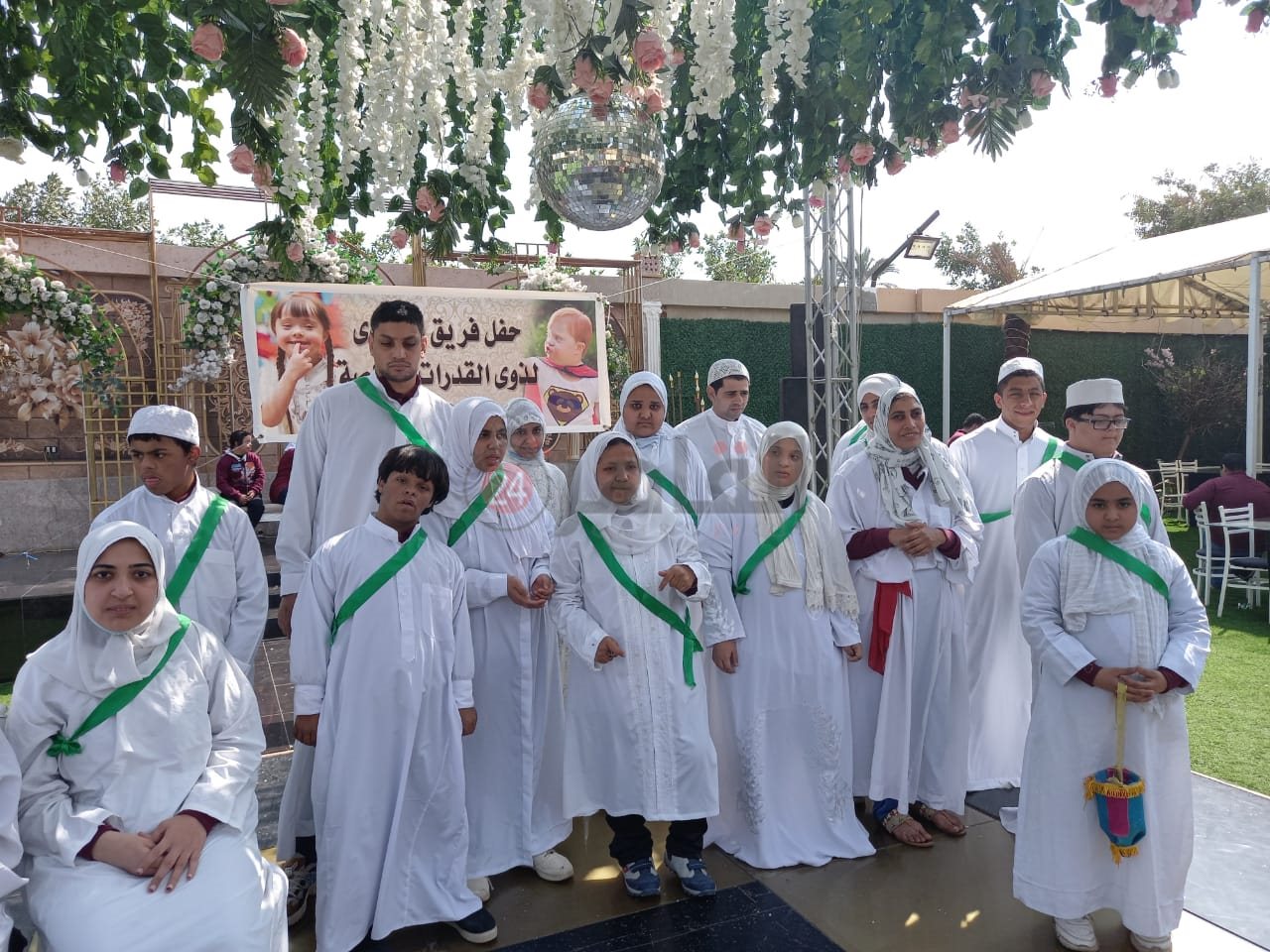 فعاليات احتفالاتهم بالمناسبات 