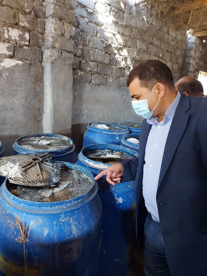 حملة تفتيشية على المنشآت الغذائية بالشرقية 04