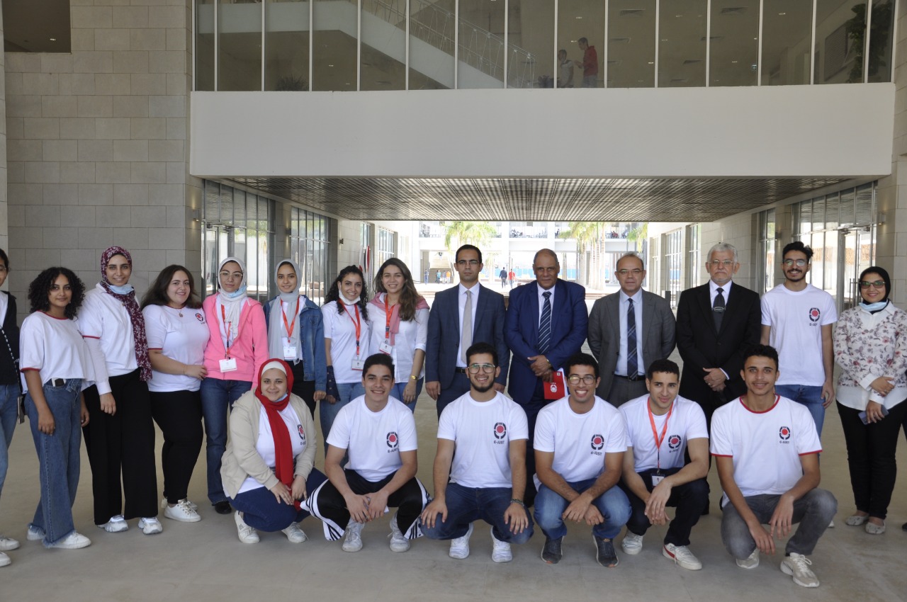 رئيس البورصة المصرية يوقع بروتكول تعاون مع الجامعة اليابانية 