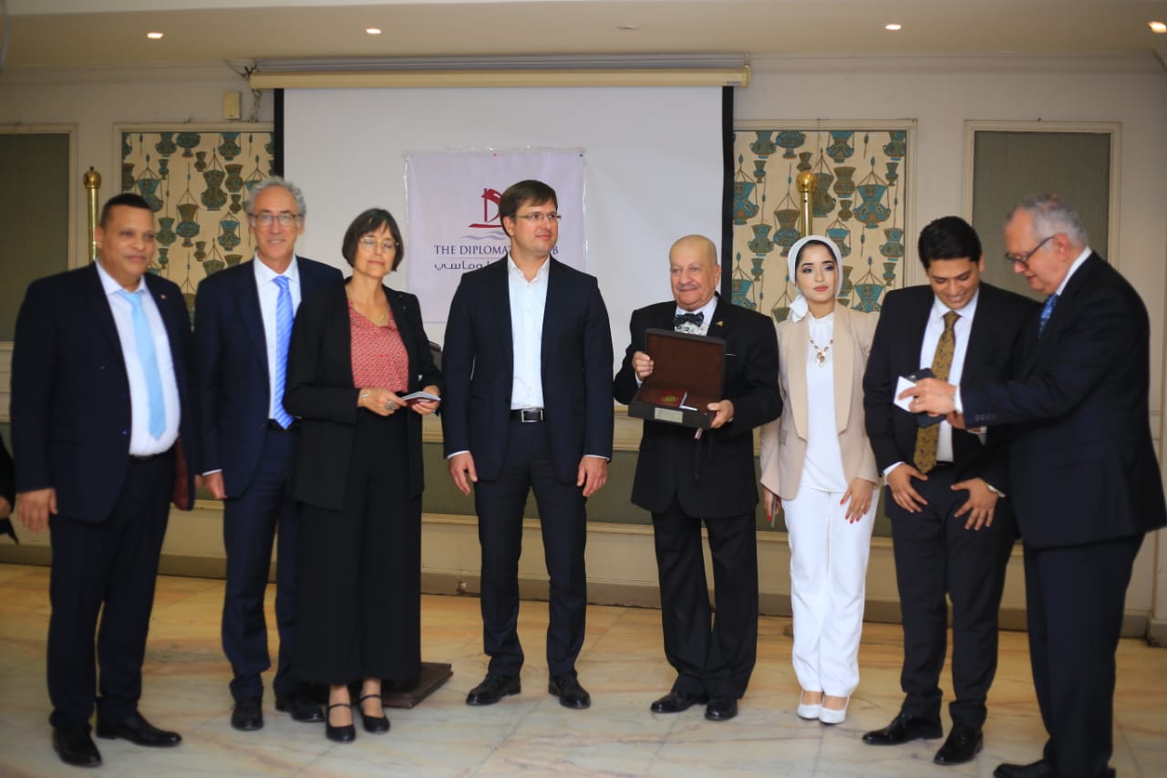 4fa1a8d6-1b06-4f43-908e-bb5491b975b5