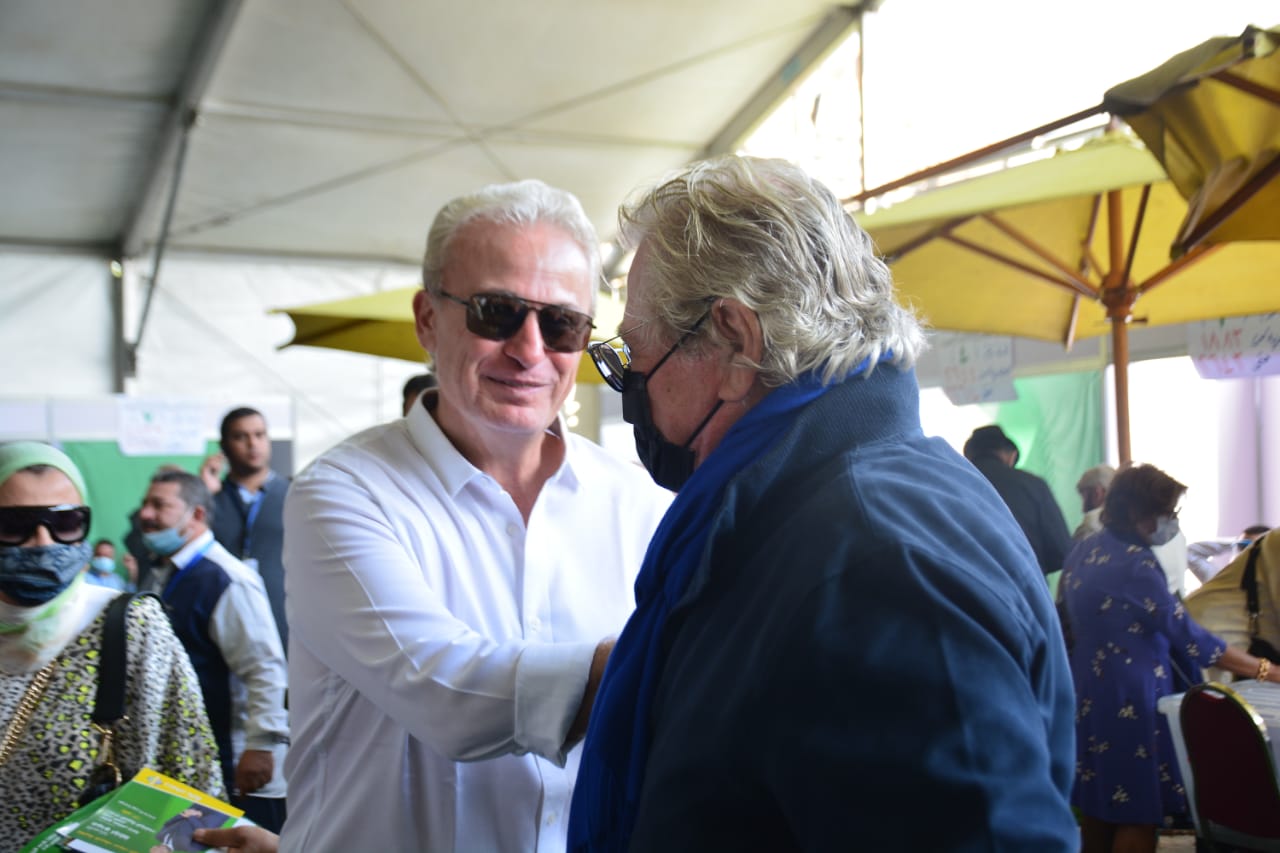 ee6a2463-e182-4486-8e32-aa52f798e901