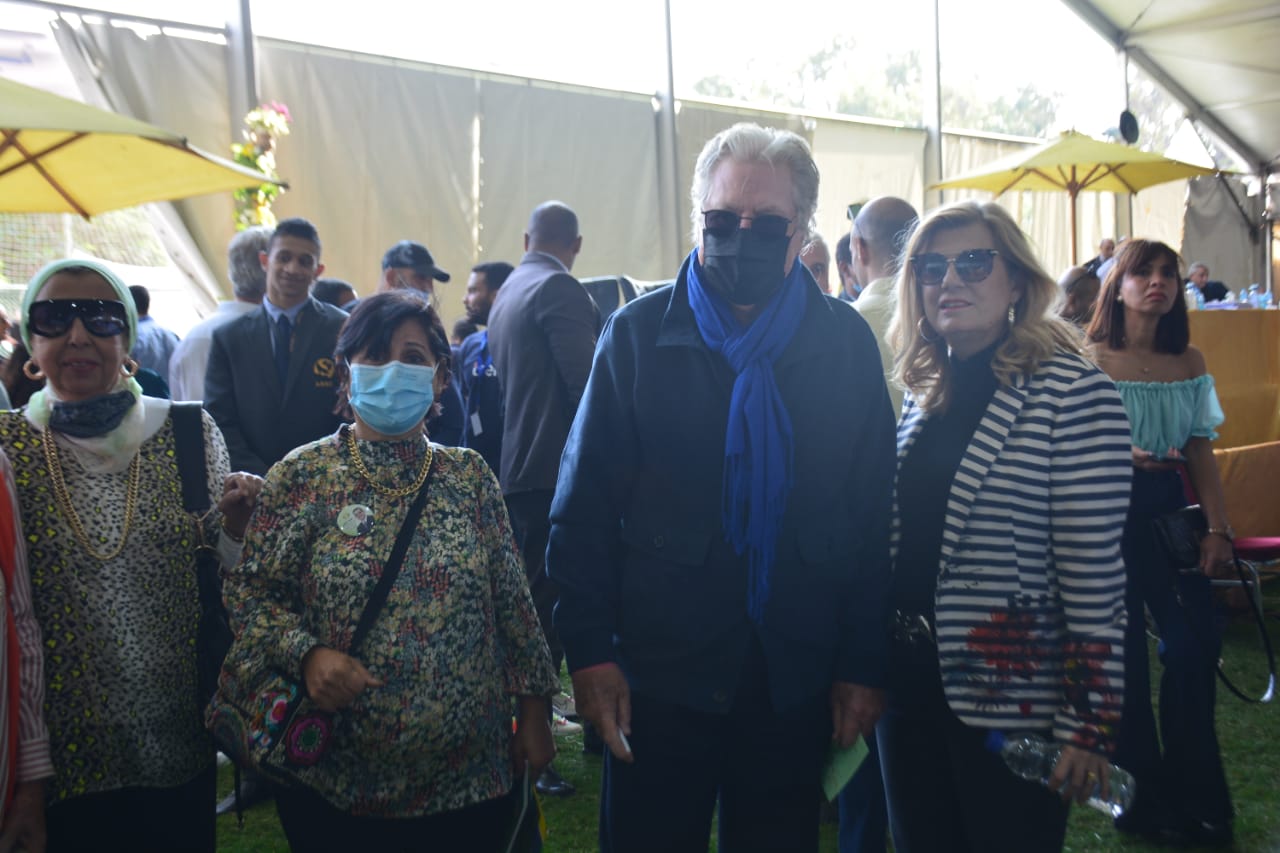 f999bcb2-8ef9-4e30-b0db-eaf1890a2cee