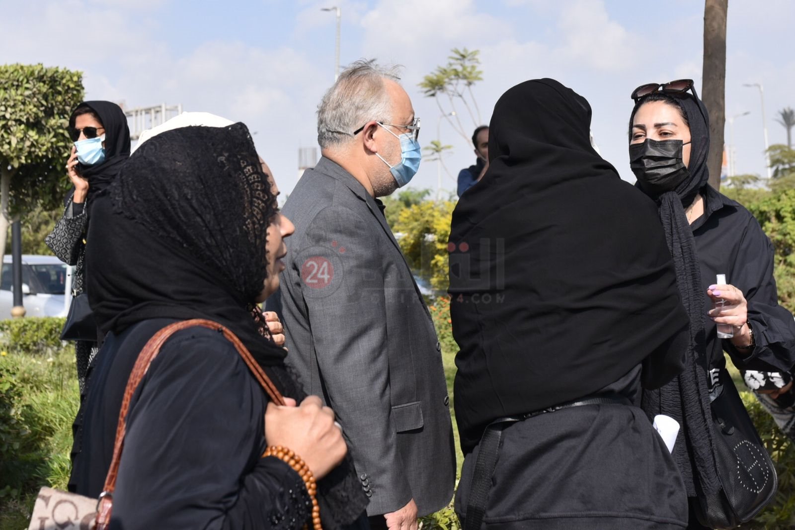 نجوم الفن في جنازة سهير البابلي (25)