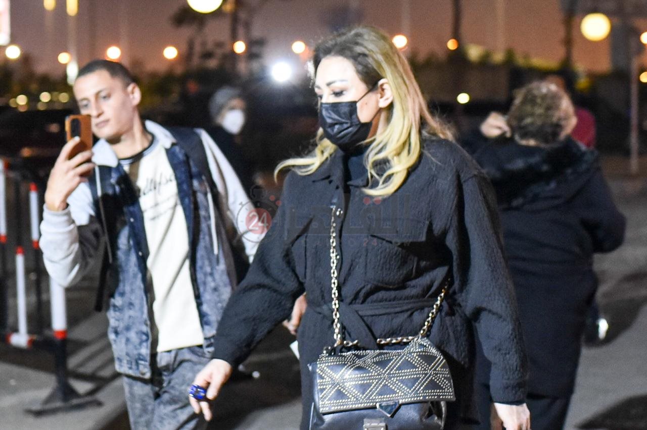 نجوم الفن في عزاء سهير البابلي (19)