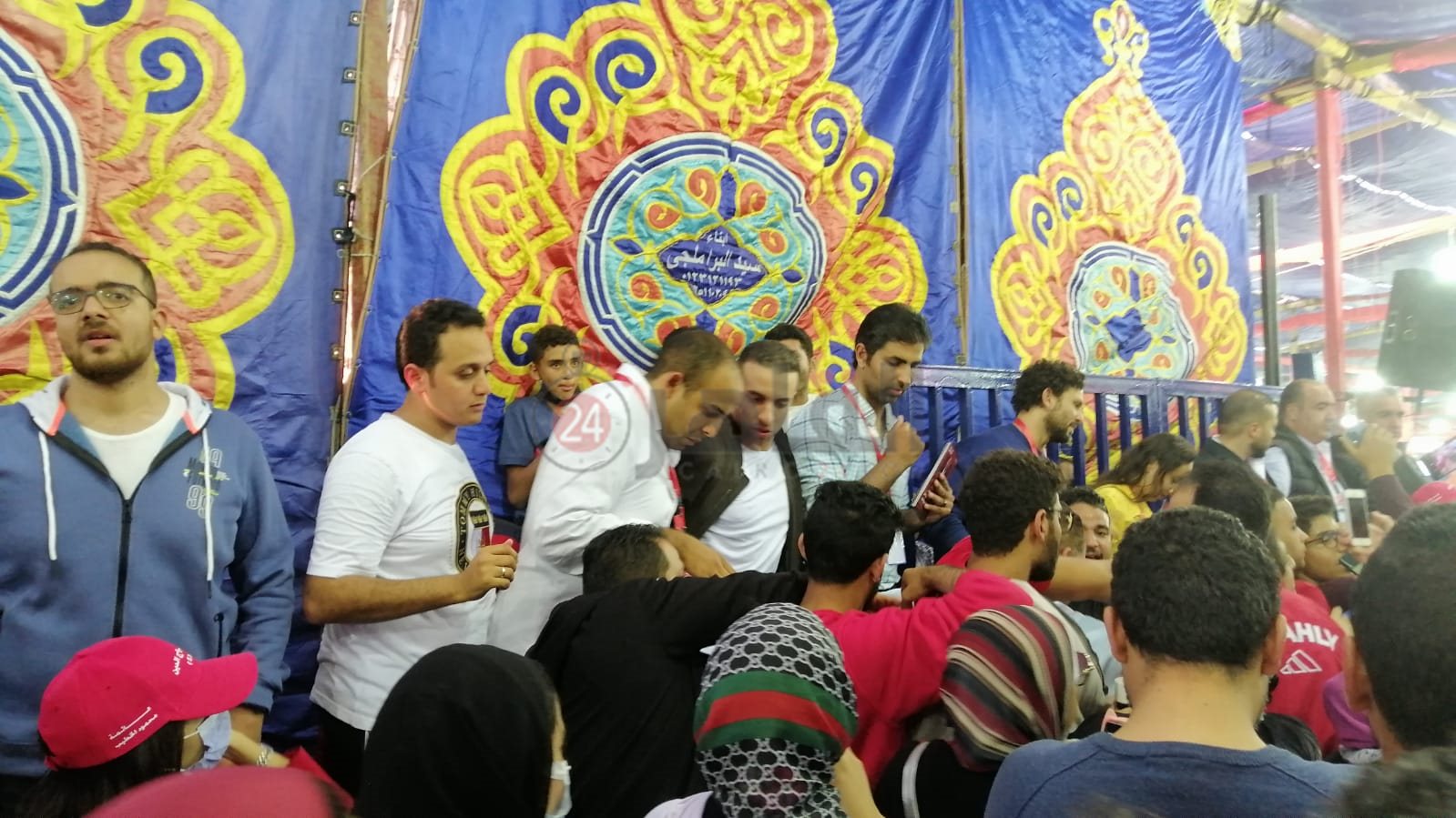 سيف زاهر ومجلس إدارة الأهلي