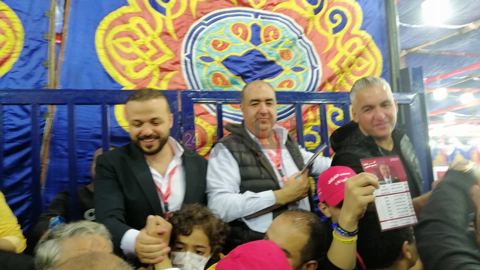 سيف زاهر ومجلس إدارة الأهلي